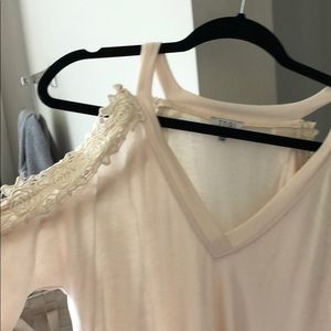 NWOT Cream Cold Shoulder Longsleeve top!
